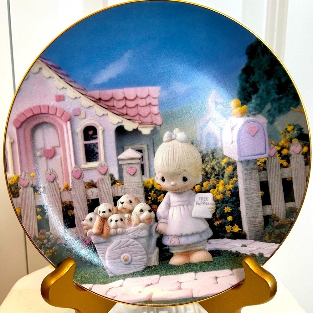 Precious moments God Loveth A Cheerful Giver decorative plate